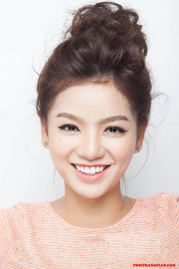 Những kiểu tóc nữ đẹp phù hợp mọi khuôn mặt cho bạn gái dạo phố