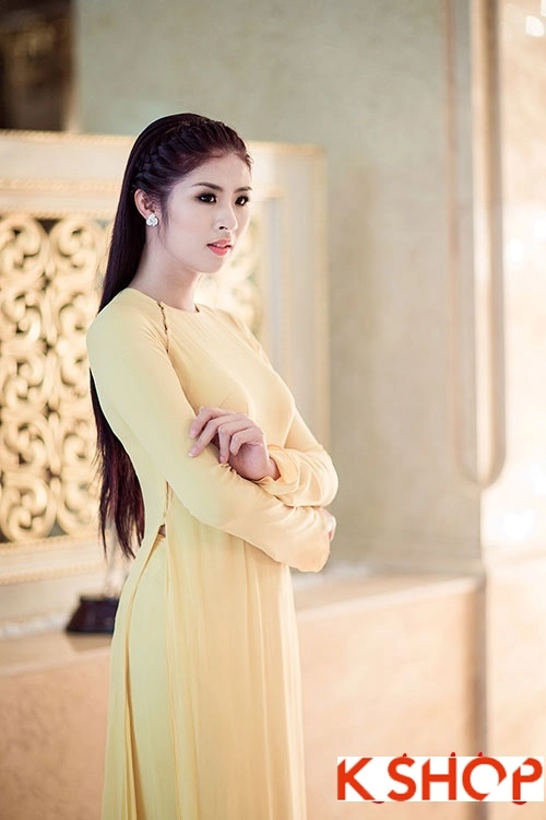 Những kiểu tóc phù hợp với bạn gái mặc áo dài duyên dáng cá tính