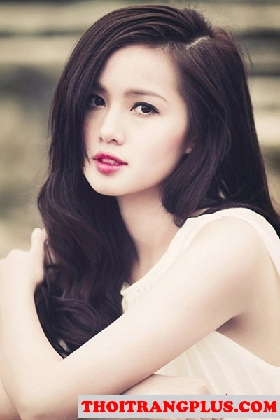 Những kiểu tóc uốn xoăn quyến rũ lôi cuốn hot girl việt độc đáo