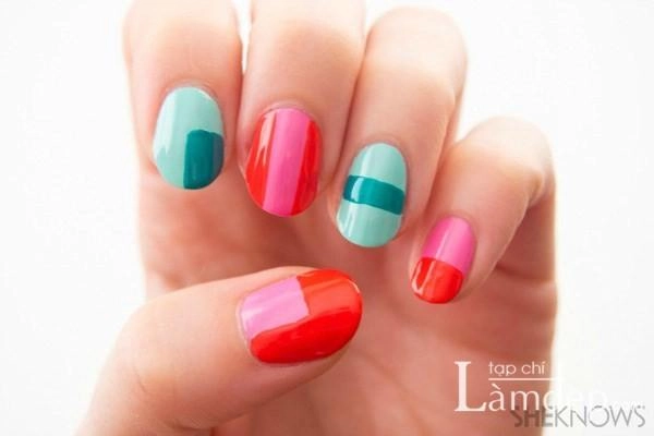 Những mẫu móng tay nail họa tiết hình học đẹp sành điệu