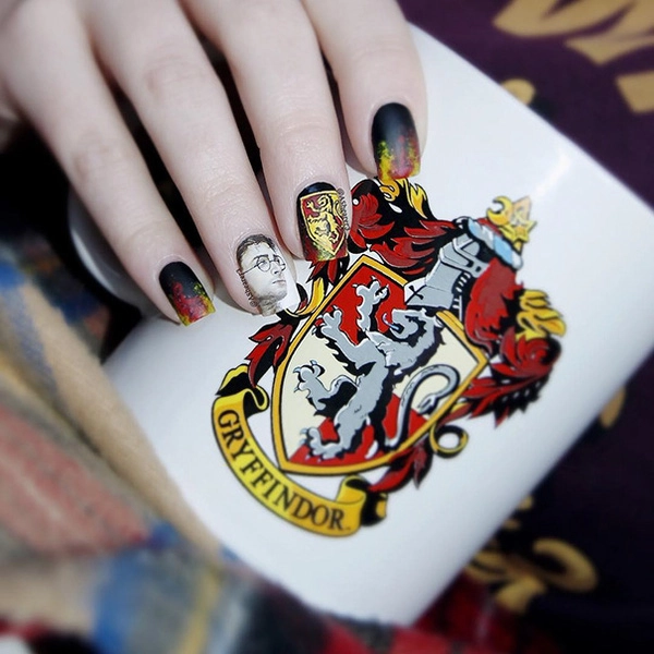 Nhũng mẫu móng tay nail ma thuật cho tín đồ harry potter