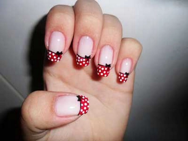 Những mẫu nail móng tay chấm bi đẹp dễ thương