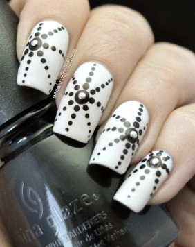 Những mẫu nail móng tay chấm bi đẹp dễ thương