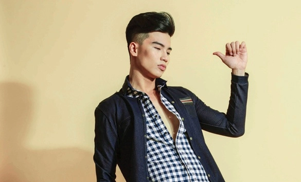 Tóc nam vuốt ngược ra sau xu hướng thời trang cực hot mạnh mẽ
