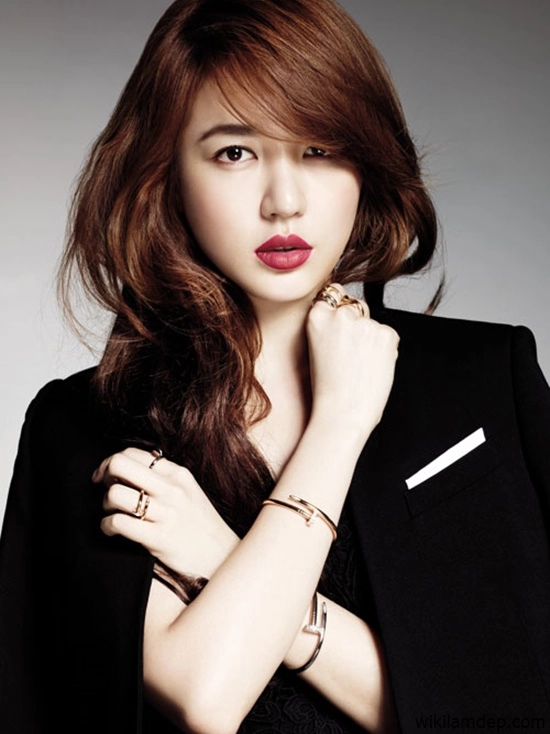 Tóc uốn xoăn đuôi nhẹ tuyệt sao kpop hàn quốc