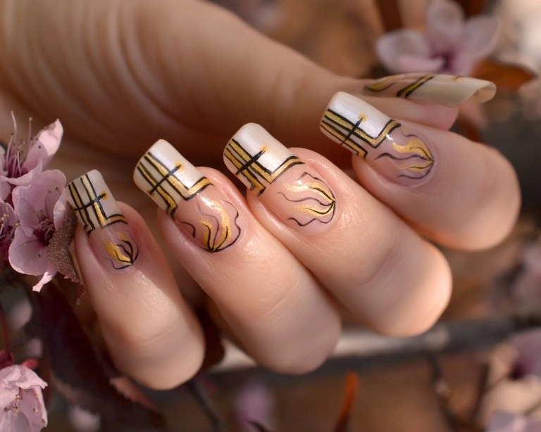 Top 10 mẫu móng tay nail họa tiết đẹp hot nhất thế giới hè tự tin