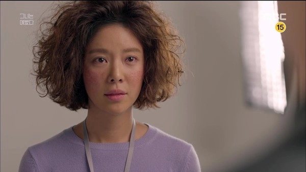Trang điểm đẹp che da nám tàn nhang như kim hye jin trong she was pretty cá tính