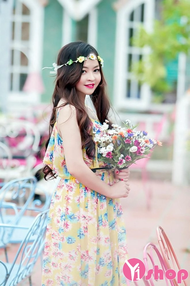 Váy đầm maxi voan hoa dài đẹp xu hướng thời trang tự tin