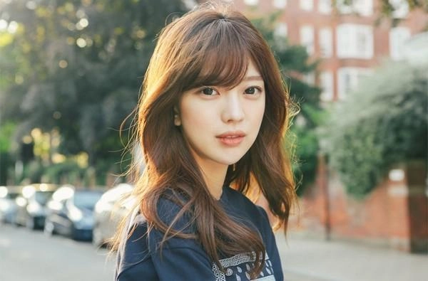 4 điều bạn gái cần cân nhắc kĩ khi để tóc mái