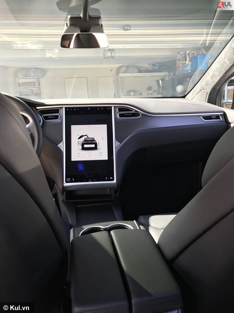 Ngắm chiếc tesla model x p100d sắp cập bến việt nam