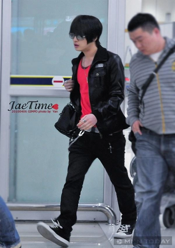 Phong cách thời trang sân bay đa phong cách của jae joong jyj