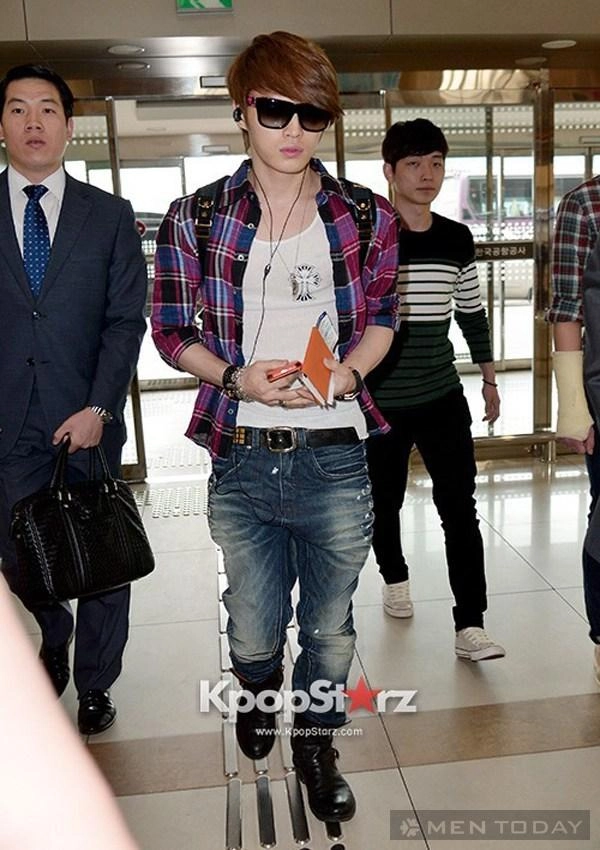 Phong cách thời trang sân bay đa phong cách của jae joong jyj
