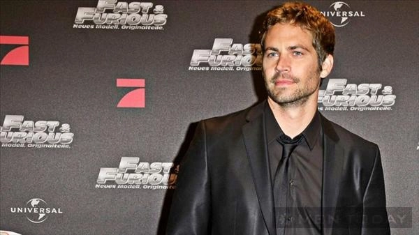 Bst thời trang đơn giản và nam tính từ paul walker