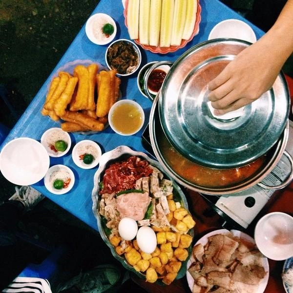 Địa điểm lẩu nướng ai ai cũng biết tiếng ở hà nội