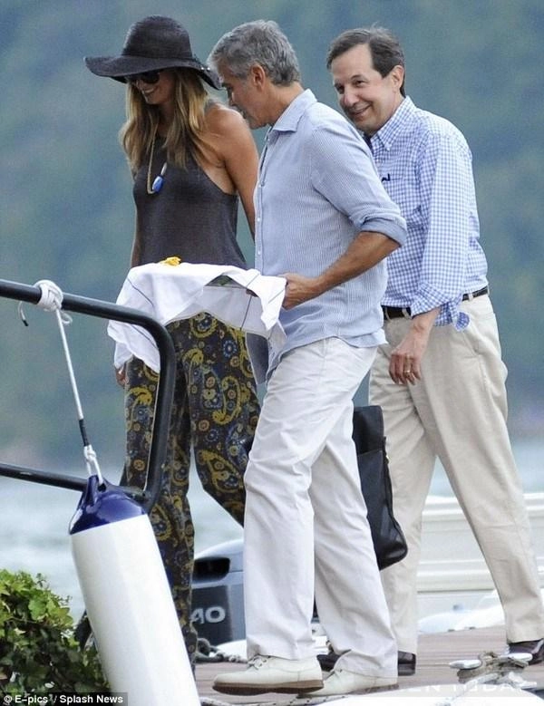 Bst gout thời trang quyến rũ của geogre clooney nổi tiếng