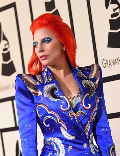 Phong cách đi giày như cà kheo lady gaga vẫn chưa thỏa mãn