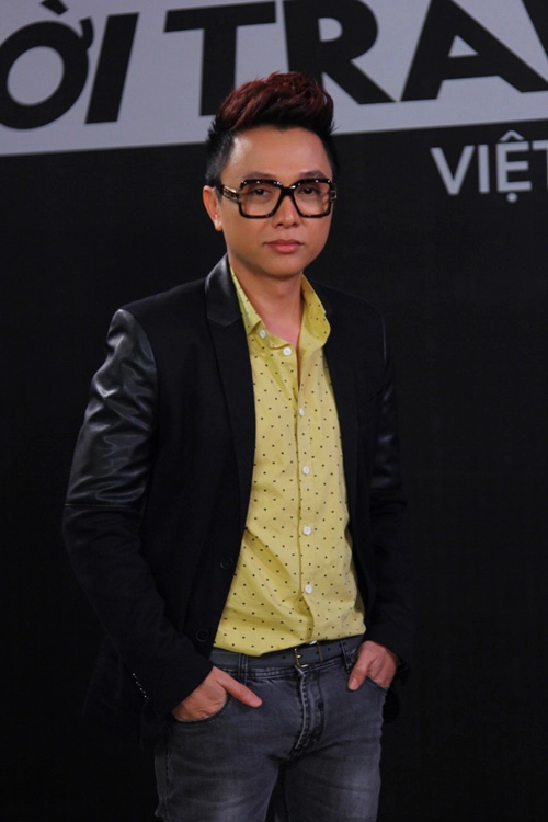 Style thời trang một màu ấn tượng của 3 ntk nổi tiếng