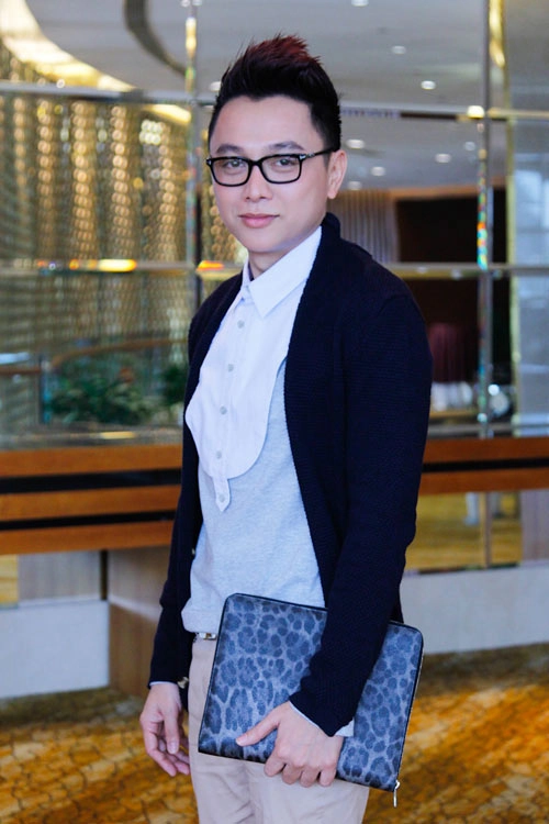 Style thời trang một màu ấn tượng của 3 ntk nổi tiếng