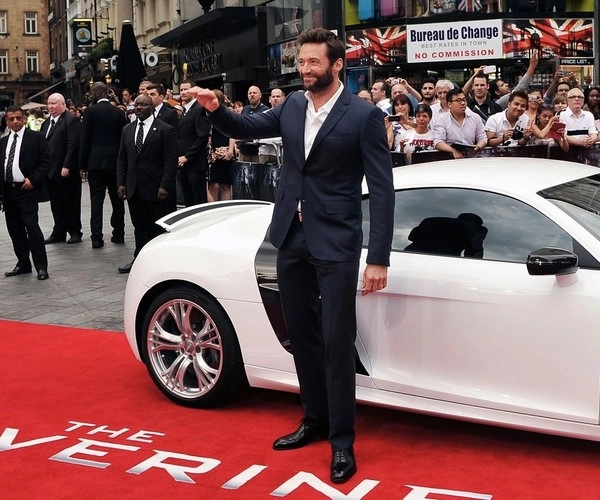 Thời trang hugh jackman sói hoang lịch lãm cho chàng