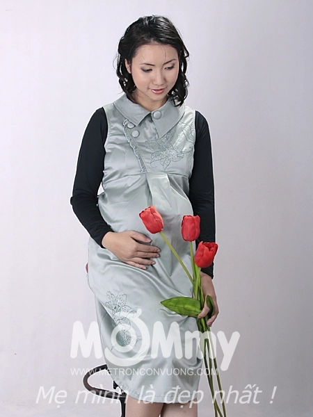 Các mẫu đầm bầu mommy giảm giá hấp dẫn