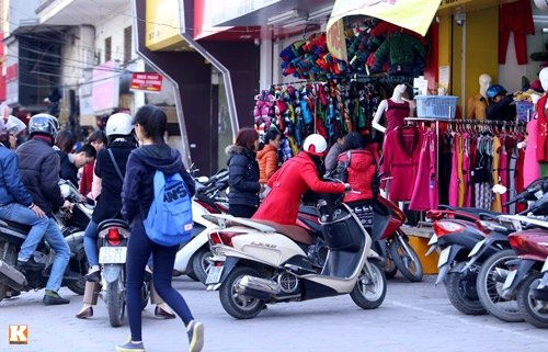Cẩn thận với hàng đại hạ giá bên ngoài nhé