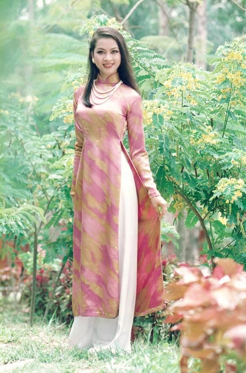 Mc thanh mai có mặt v-line nhờ đâu