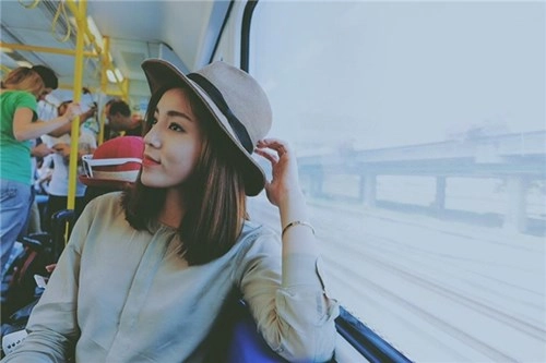 Những trang phục chưa đến 100 nghìn của kỳ duyên