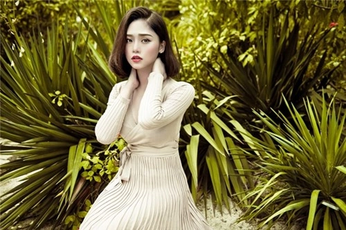Phong cách lạ của miu lê quyến rũ