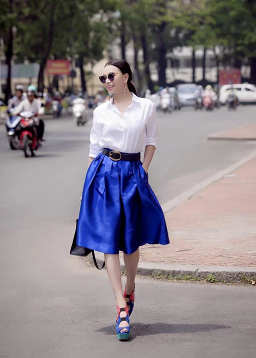 Theo dõi style năng động của sao việt thanh lịch