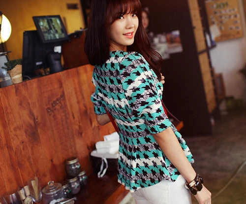 Thời trang peplum không lỗi thời 