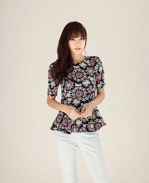 Thời trang peplum không lỗi thời