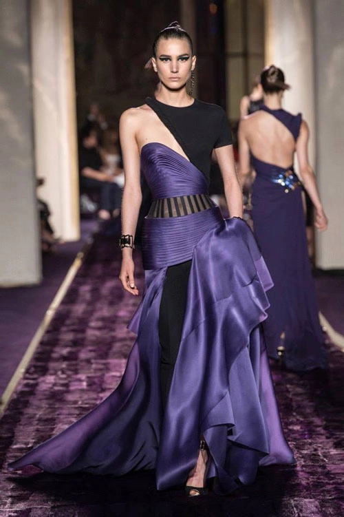 Thương hiệu versace cao cấp thu đông hút mọi ánh mắt