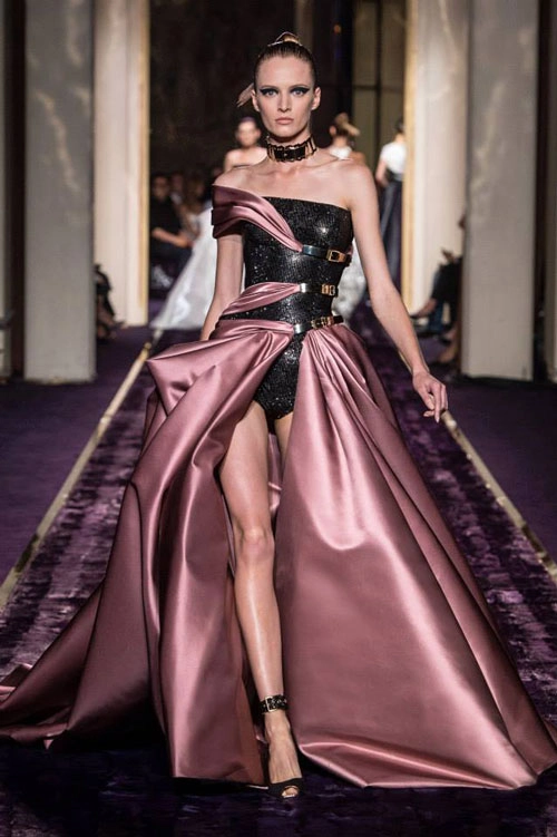 Thương hiệu versace cao cấp thu đông hút mọi ánh mắt