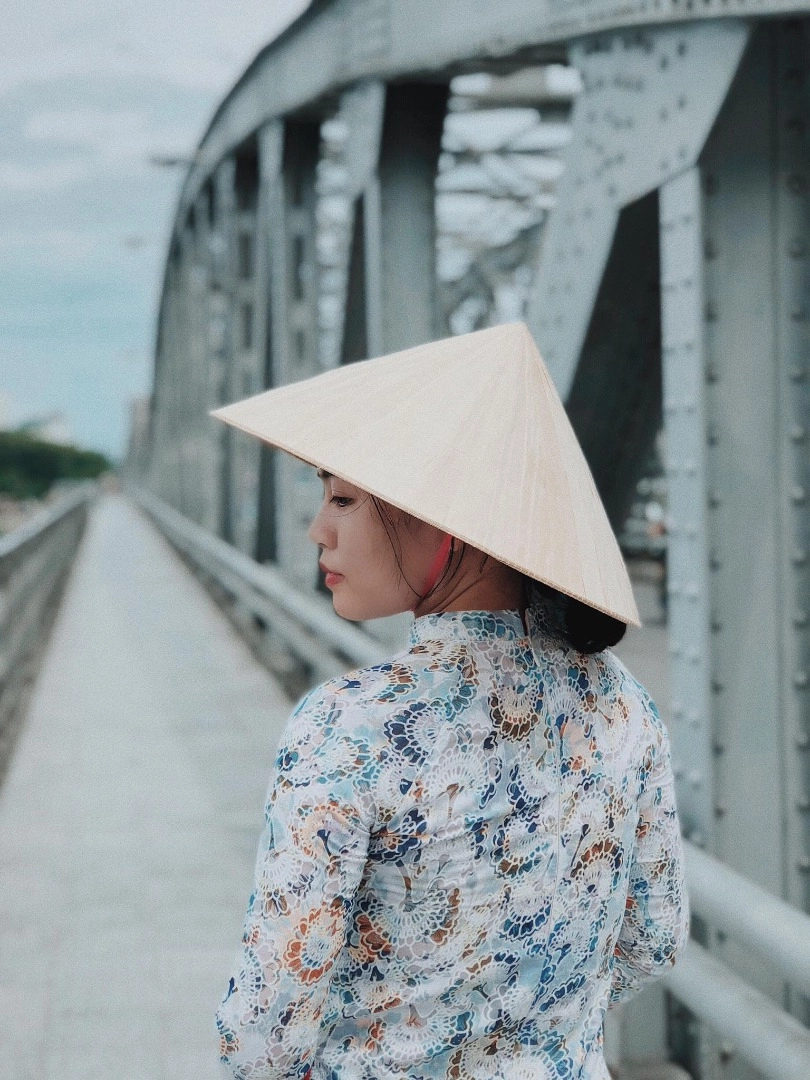 Ai về xứ huế mộng mơ sẽ không bao giờ quên được