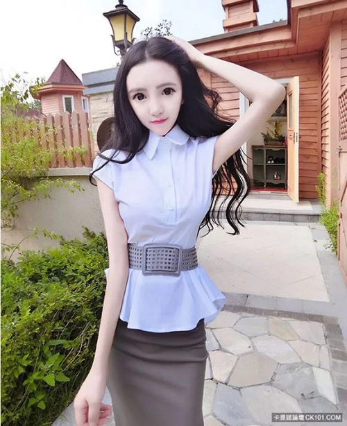 Cô gái 15 tuổi vẫn tự nhận là hot girl khi chỉ nặng 20kg