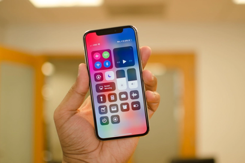 Hãng apple vừa tìm ra cách sửa cảm biến vân tay của iphone