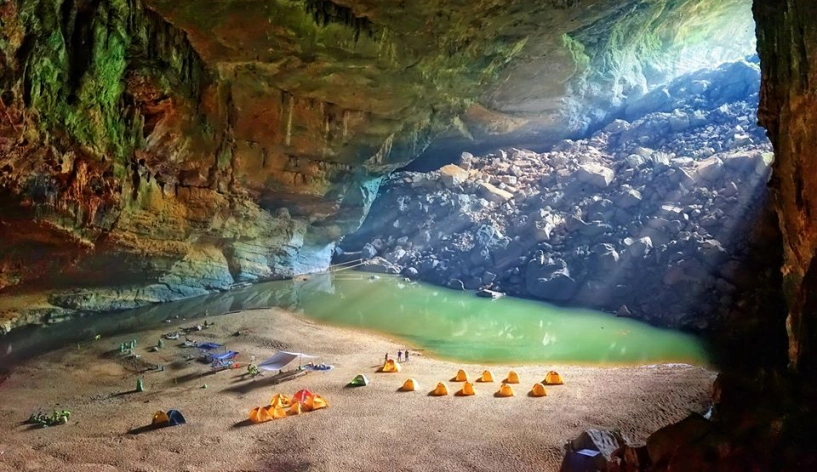 Hang sơn đoòng cảnh sắc thiên nhiên đẹp đến nao lòng