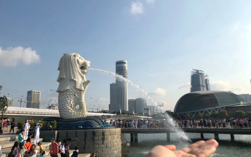 Nếu bạn tới singapore nhất định phải ghé merlion park