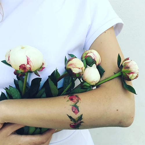 Những hình xăm lấy ý tưởng từ hoa đẹp