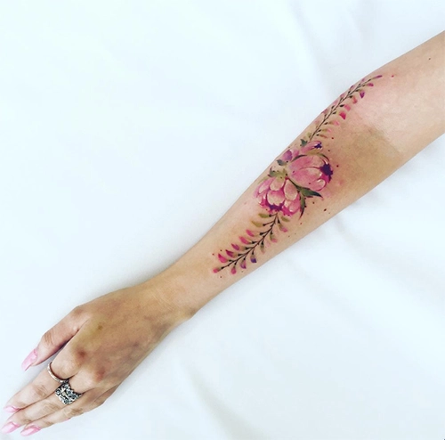 Những hình xăm lấy ý tưởng từ hoa đẹp