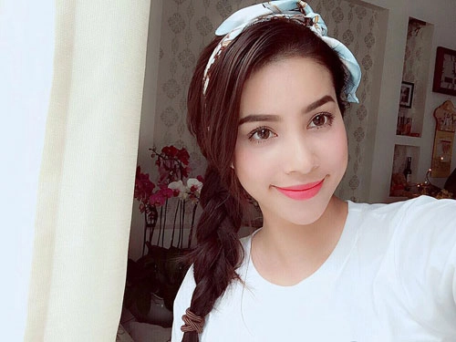 Phạm hương lọt top 50 mỹ nhân đẹp nhất thế giới