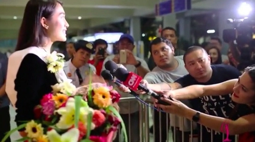 Á hậu lệ hằng được cnn phỏng vấn