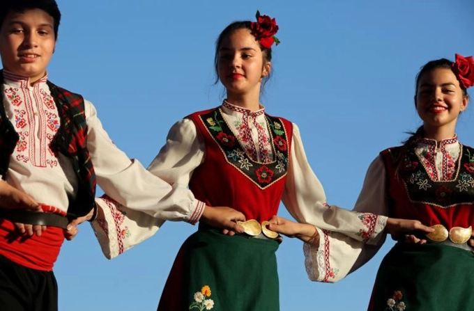 Bạn đã đến bulgaria và thung lũng hoa hồng thơ mộng