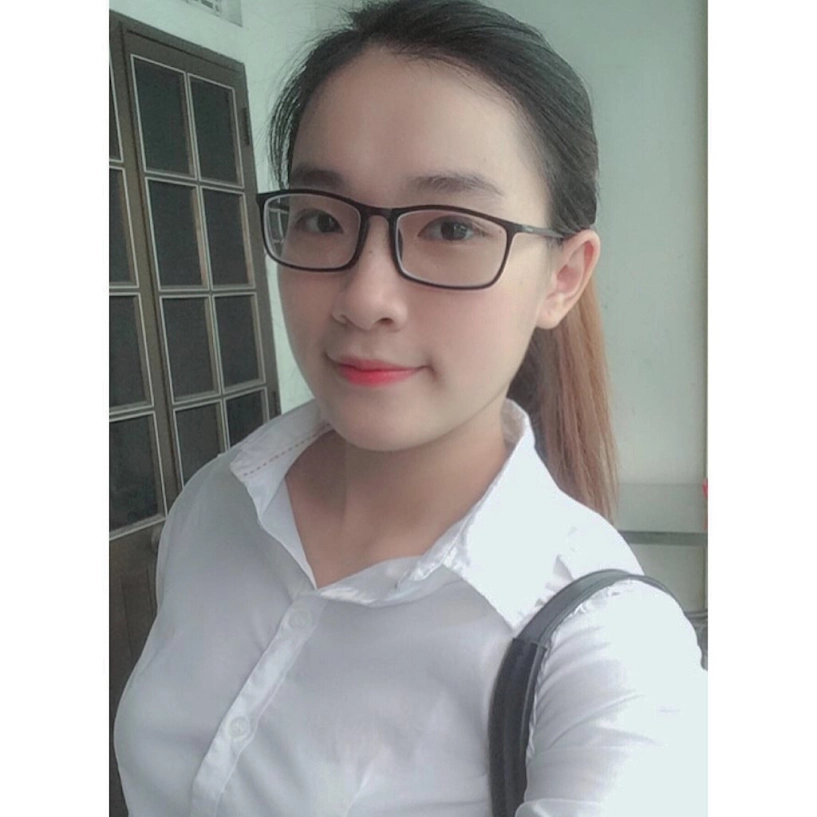 Bật mí về cô gái đang hot cộng đồng mạng