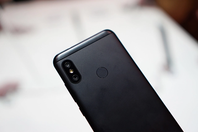 Bộ đôi android one mi a2 khá hấp dẫn