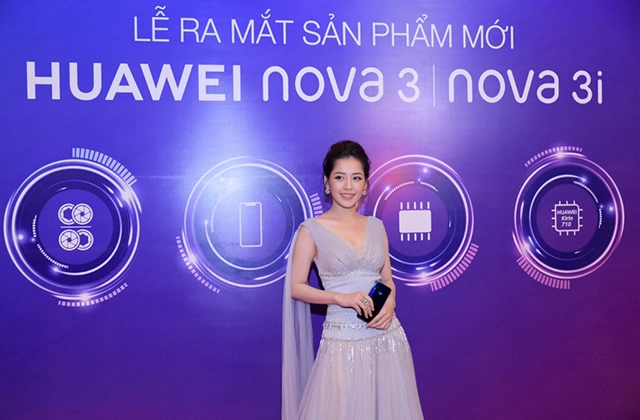 Ca sĩ chi pu - đại sứ chính thức của huawei nova 3 tại việt nam