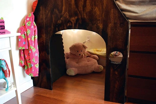 Các con bất ngờ sau 3 ngày đi vắng khi thấy bố sửa phòng