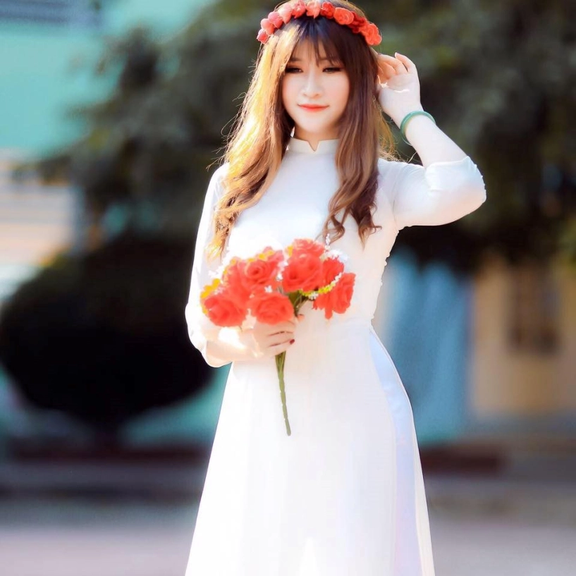 Cô nàng 10x xinh đẹp tài năng học giỏi