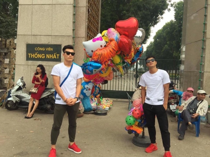 Học lỏm cách mix jean theo chuẩn soái ca