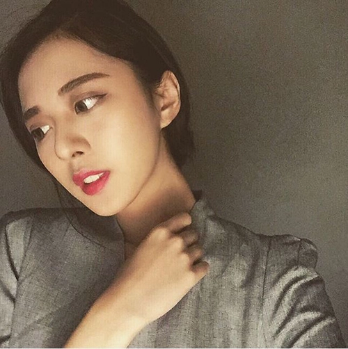 hot girl ngủ gật gây sốt mạng xã hội hiện nay